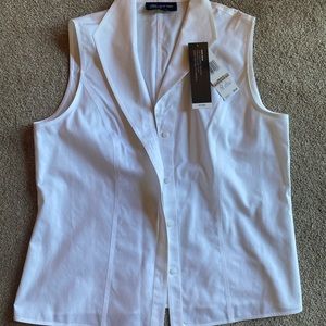 White Womans Top sleeveless